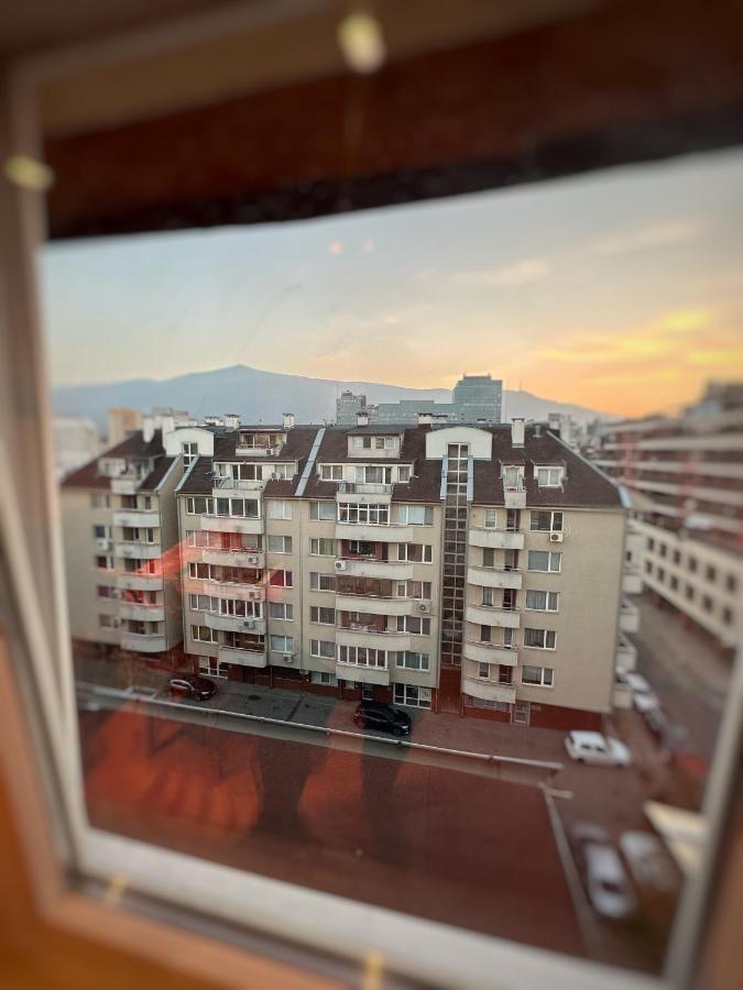20 Off Sun Dance Apartment Sofia Eksteriør billede